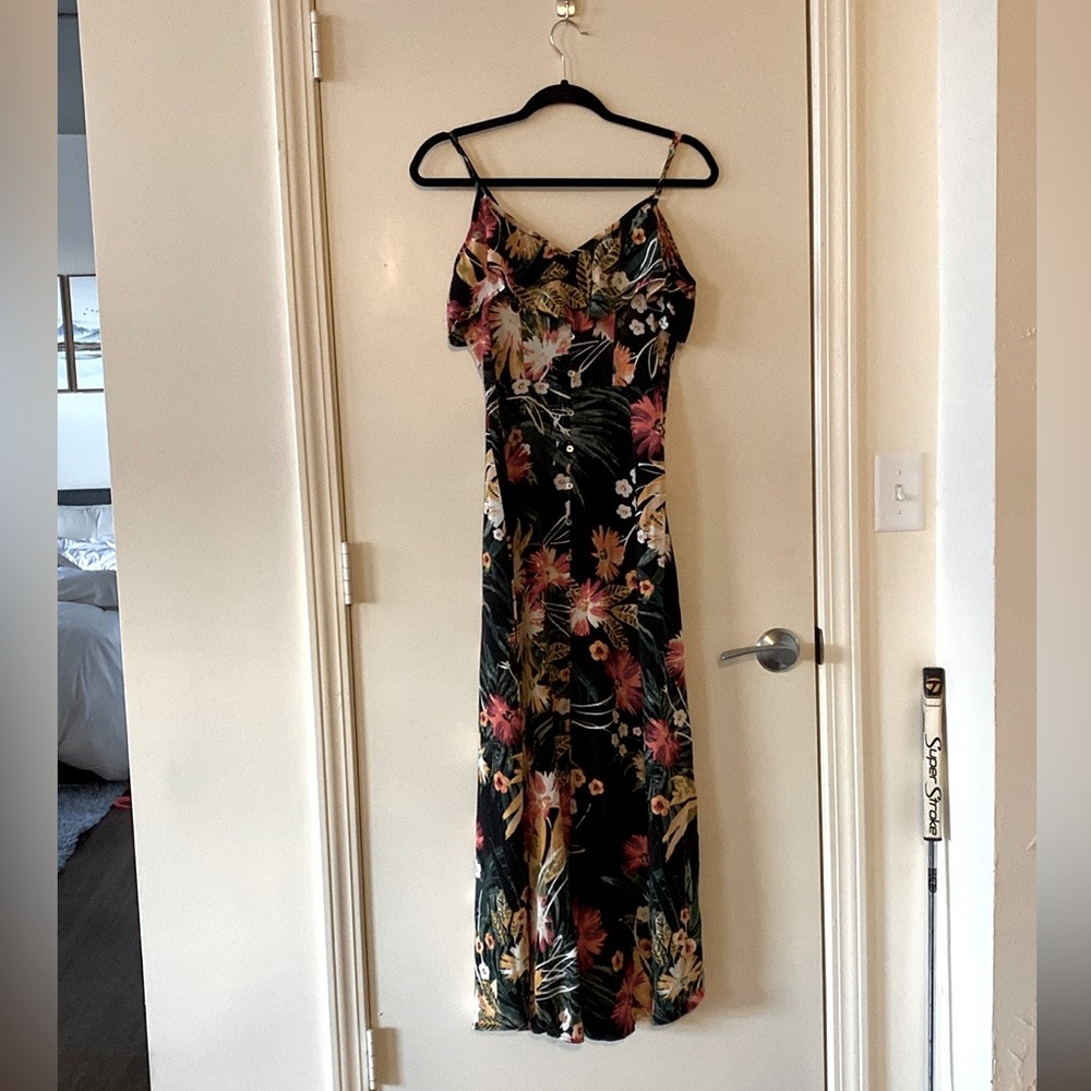 Emerson Kabe boutique floral vacation maxi dress